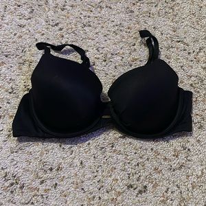 Preowned Black Bra